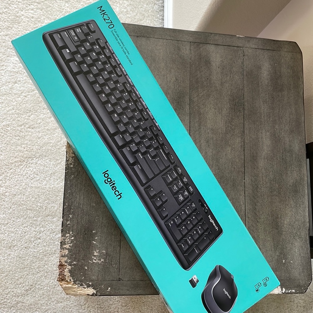 NIB Logitech MK270 full size wireless combo keyboard mouse